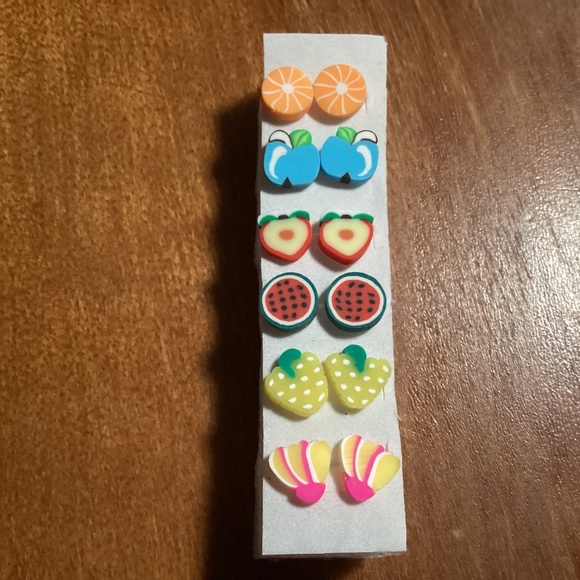 Polymer Clay Sliced Fruit/Fruit Stud Earrings Bundle New  6 pairs - Picture 1 of 8